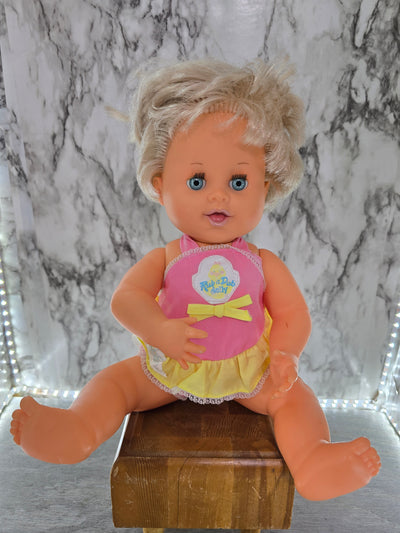 1989 Vintage Ideal Rub a Dub Dolly Baby Doll with original Outfit