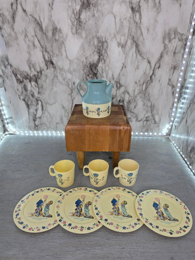 1984 Holly Hobbie Plastic Tea Set- American Greetings