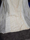 1960's Vintage off white Daisy laced Wedding dress with train