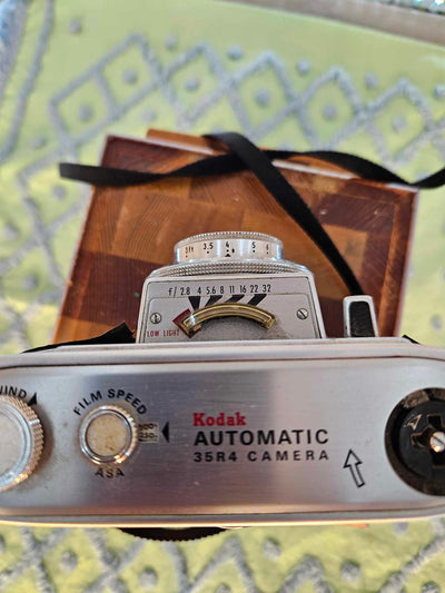 1965 Vintage MCM Kodak Automatic 35R4 camera