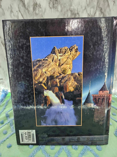 2002 Vintage Disneyland Resorts Magical Memories for a life time hard back book