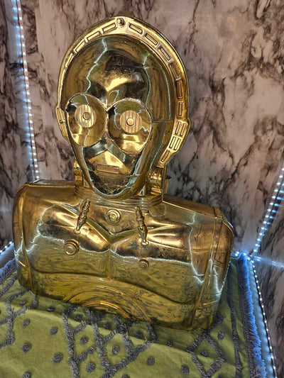 1983 Vintage C-3PO Gold Action Figure Storage Case Kenner Star Wars