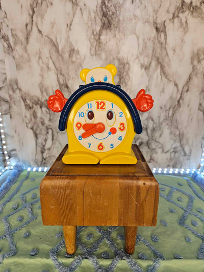 1988 Vintage Kiddicraft Wind Up Musical Ding Alarm Toy Clock with Pop Up peak a boo mouse
