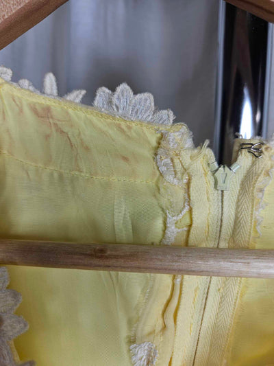 1960's Vintage MCM Yellow and white Daisy Chiffon Prom dress